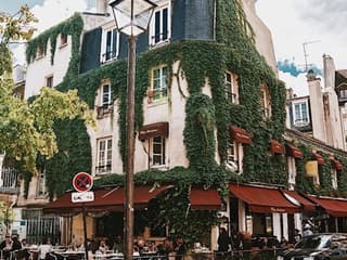 Le Marais & Jewish Quarter: Guided Walking Tour — gallery 1
