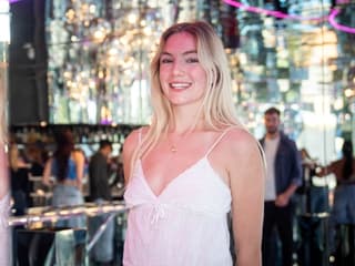 Mirror Bar Surfers — gallery 3