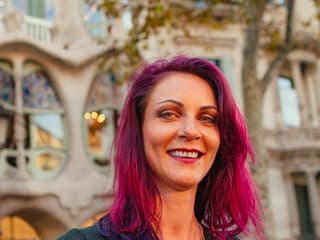 Barcelona: Professional Photoshoot at Casa Batlló & Casa Milà — gallery 3