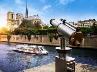 Batobus: Seine River Hop-on Hop-off Boat Tour — gallery 3