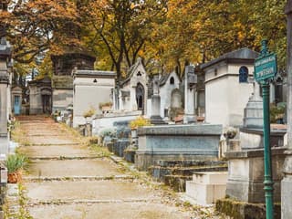 Guided Tour of Père Lachaise Cemetery’s Famous Graves — gallery 3