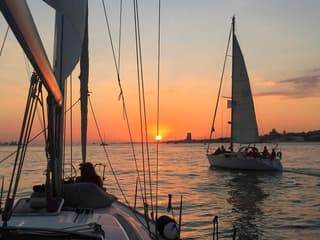 Lisbon Small-Group Sailing Tour on Tagus River — gallery 3