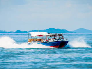 Albatross Hop-On Hop-Off Speedboat Pass — gallery 3