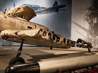 Pearl Harbor Aviation Museum: Guided Tour — gallery 1