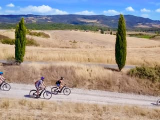 3-Hour Guided E-Bike Tour of Chianti with Wine Tasting — gallery 1