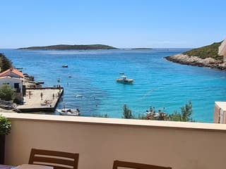 Split: Full-Day Deluxe Boat Tour to Blue Cave, Blue Lagoon & 5 Islands with Drinks & Meals — gallery 2