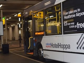 London: Bus Transfer To/From Heathrow Airport and Heathrow Radisson RED Hotel — gallery 1