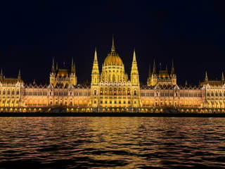 Budapest Danube River Nighttime Sightseeing Cruise — gallery 3