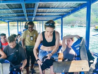 Khao Sok Cheow Lan Lake: Guided Day Tour from Krabi + Lunch — gallery 2