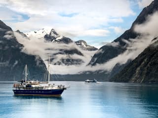 From Te Anau: Milford Sound Day Trip with Cruise & Return Transfers — gallery 2