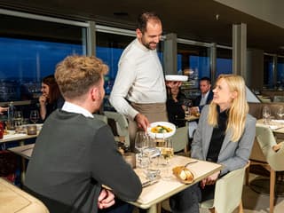 New Year's Eve Seine River Dinner Cruise — gallery 2