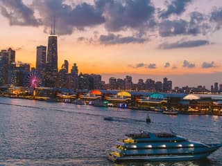Chicago: Pelayaran Makan Malam Perdana di Lake Michigan, Chicago