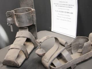 Venice in the Middle Ages: Documents and Torture Instruments — gallery 3