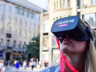 Visita guiada mòbil al Pont Carles i la Torre amb experiència opcional de realitat virtual, Maiselova 59/5, Praga
