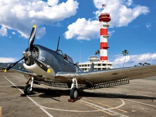 Pearl Harbor Aviation Museum: Guided Tour — gallery 2