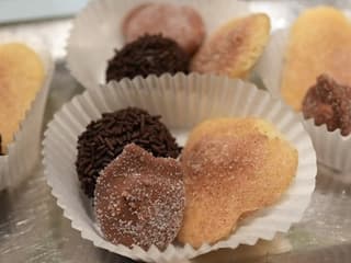 Hamburg: St. Pauli Culinary District Tour — gallery 1