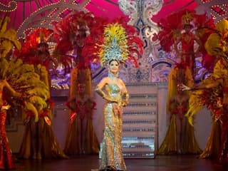 Pattaya Pass: 18+ Benefits with Colosseum Show — gallery 1