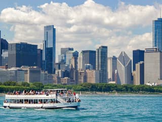 90-min Chicago River and Lake Michigan Architecture Cruise by Wendella — gallery 3