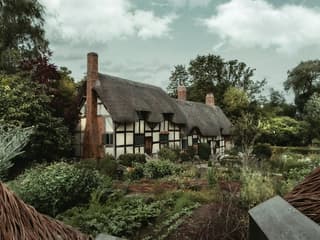 Warwickshire Immersive Self-Guided Walking Tours
