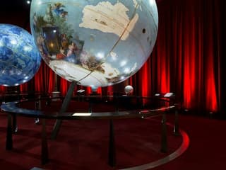 BnF François-Mitterrand: Temporary Exhibition Ticket
