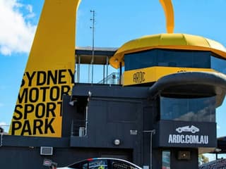 Sydney Motorsport Park: V8 Hot Lap Experience