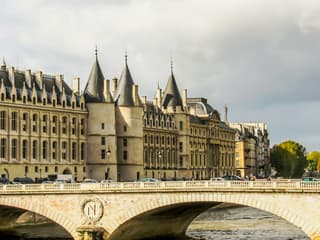 Paris: Bike Rental