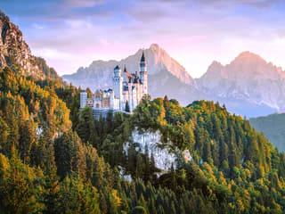Private Guided Tour of Neuschwanstein & Linderhof Castle Grounds from Munich — gallery 2