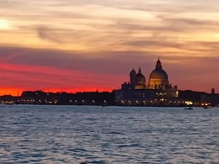 Venice: Boat Tour + Glass of Prosecco — gallery 3