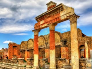 Pompeii: Reserved Entry