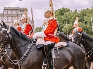 London: Changing of the Guard Walking Tour — gallery 3