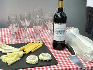 Paris: Marais Food Tour with Wine Tasting — gallery 2