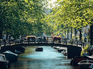 Amsterdam: Highlights & Hidden Gems E-bike Tour — gallery 2