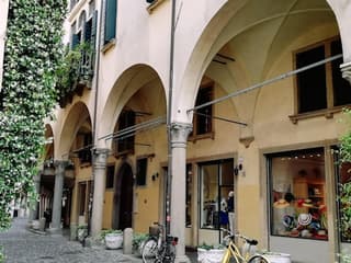Padua: Guided Tour + Train Transfers from Venice + Botanical Garden Entry — gallery 2