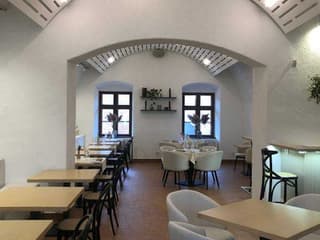 Wine Tasting Experience in Oradea Fortress — gallery 1