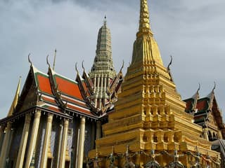Bangkok: 3 Major Royal Temples Walking Tour