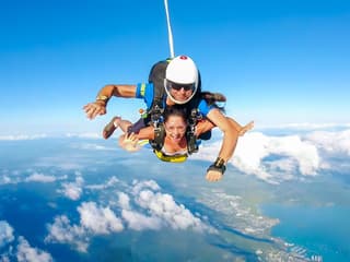 Airlie Beach Tandem Skydive — gallery 1