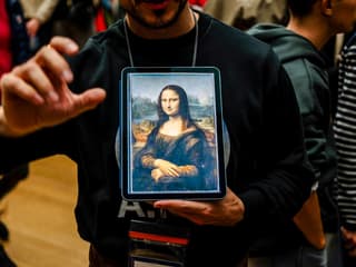 Louvre Museum + Orsay Museum Semi-Private Guided Tour — gallery 1