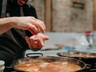 Madrid: Paella & Tapas Cooking Class + Market Visit — gallery 2