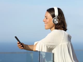 Bosphorus Sightseeing Cruise with Optional Audio Guide — gallery 1