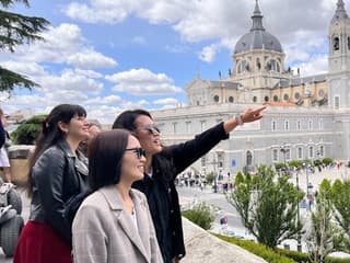 Madrid: Old Town Guided Tour + Royal Palace Fast Track Entry & Visit — gallery 1