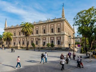 Guided Monumental Walking Tour in Seville — gallery 1