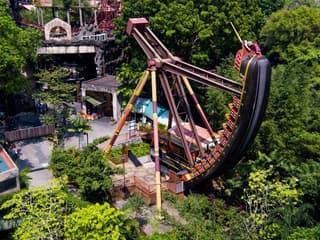 Sunway Lagoon Ticket with Private Round Trip Transfers — gallery 1