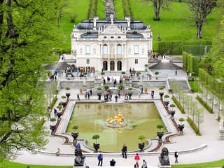 From Munich: Full-Day Guided Tour of Neuschwanstein & Linderhof Palace Grounds — gallery 2