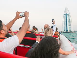 Love Boats Palm Jumeirah 60/75/90 Minutes Tour — gallery 3