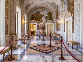 Castel Gandolfo Full Experience with Eco-Minibus Tour of Pontifical Gardens — gallery 1