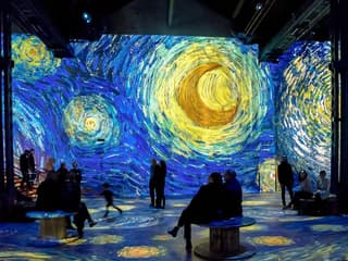 Atelier des Lumières Immersive Experience Tickets — gallery 3