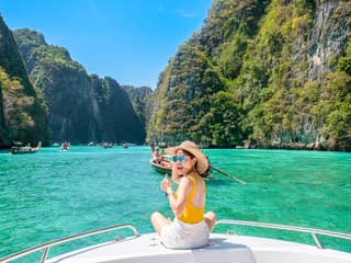 From Krabi: Phi Phi Island & Bamboo Island Day Tour by Speedboat with Lunch & Transfers — gallery 1