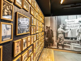 캉: 기념관 티켓 & D-Day 상륙작전 오디오 가이드, Caen Memorial Museum, Normandy