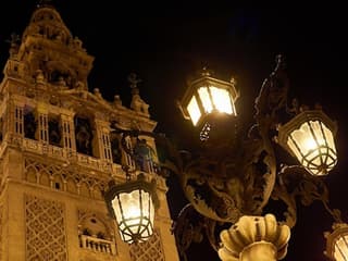 Seville: Guided Night Tour — gallery 1