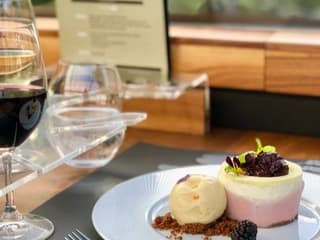 London: Gourmet Lunch Bus Tour — gallery 1